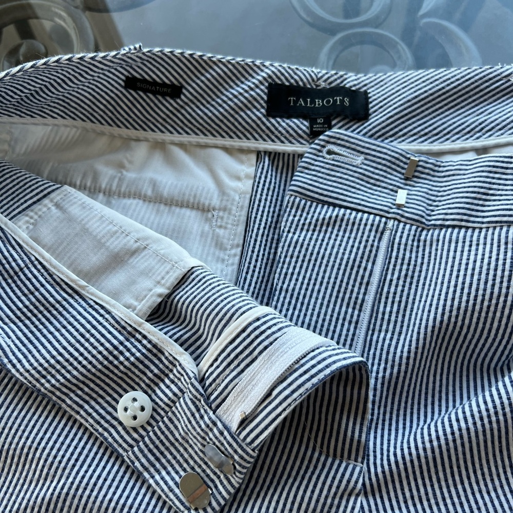 Talbots Blue and White Seersucker chinos Striped Straight-Leg crop pants - Picture 6 of 8